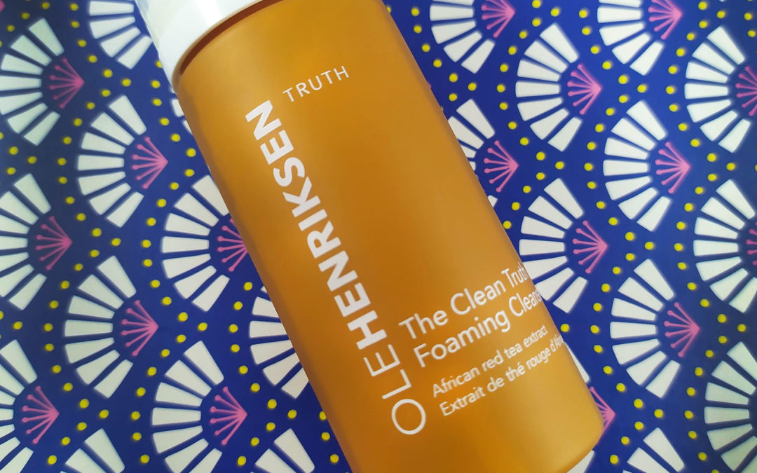 The Clean Truth: il detergente schiumogeno alla vitamina C di OleHenriksen